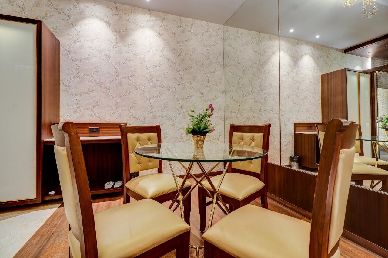 Hotel Gurudev Grand Kalyān Exterior foto